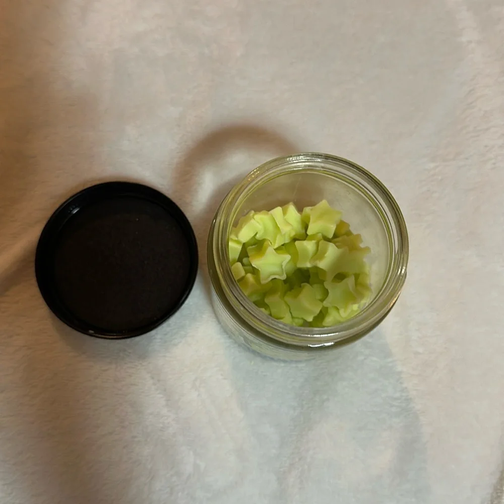 Bath & Body Works Coconut Colada Hand Poured Wax Melts